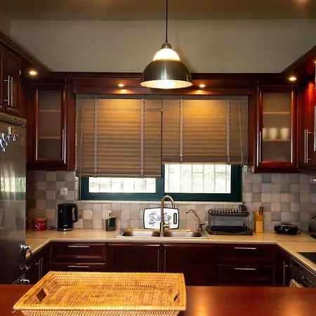 아파트 Luxury Garden Kiato *