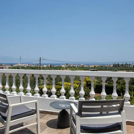 Appartamento Luxury Garden Kiato Pasion