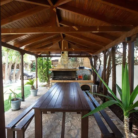 Luxury Garden Kiato *