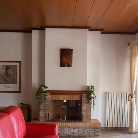 Luxury Garden Kiato Appartamento *