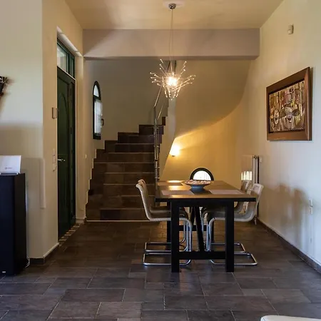 Luxury Garden Kiato *