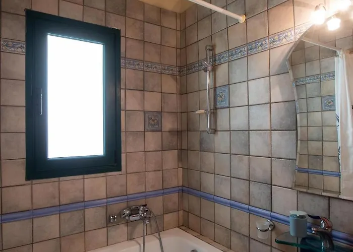 Luxury Garden Kiato Appartement *