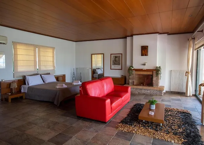 Luxury Garden Kiato Appartement *