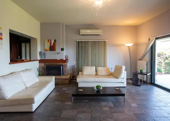 Luxury Garden Kiato Apartman